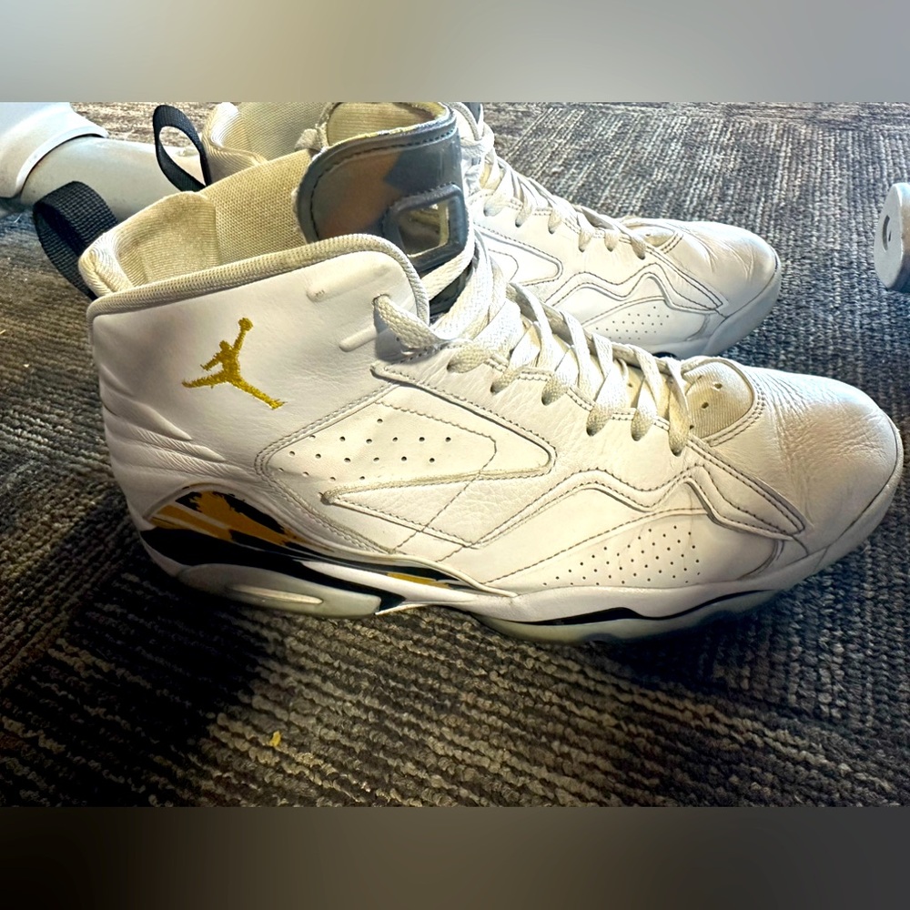 Jordan men’s size 13. $65